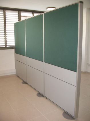 מחיצות למוקד בחברת הצלב האדום