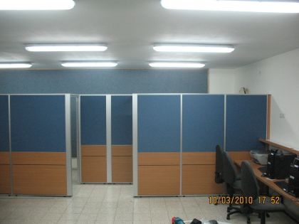 מחיצות לבית ספר