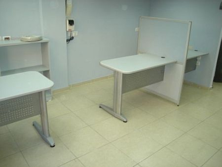 מחיצות דקות למשרד