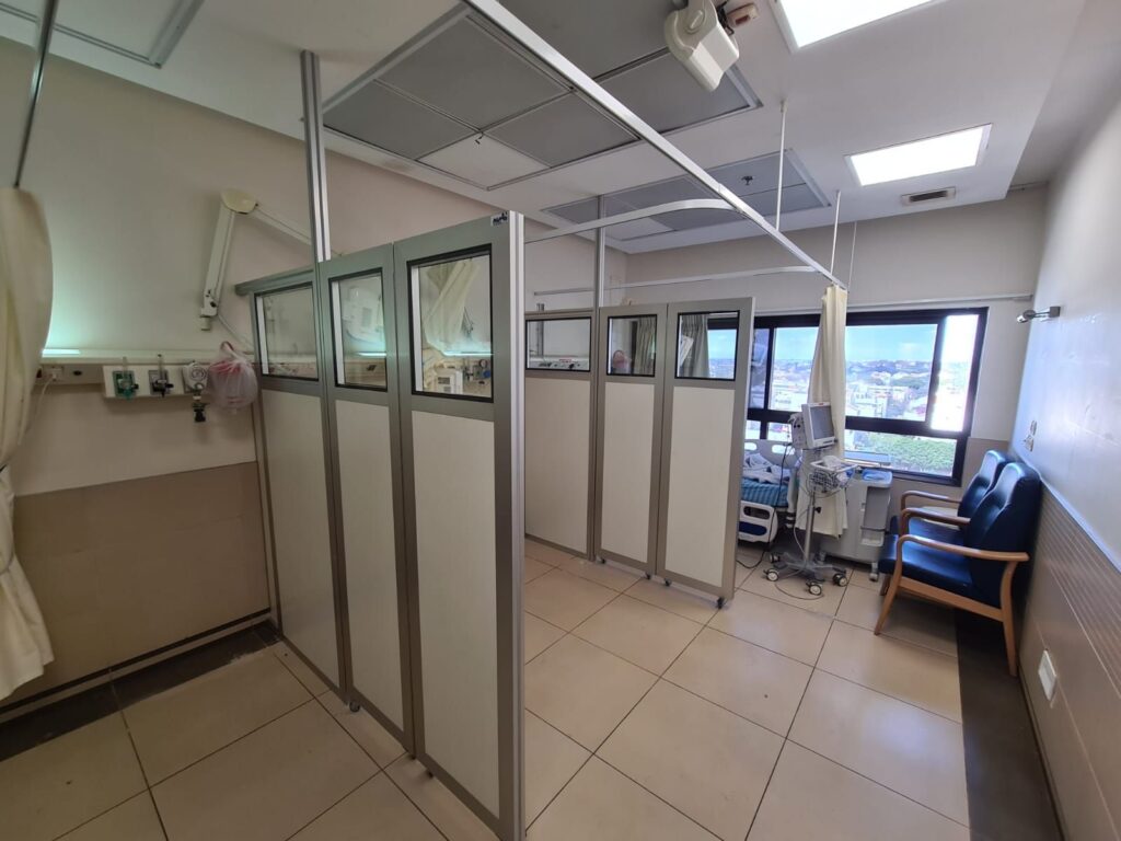 מחיצות הפרדה בבית חולים